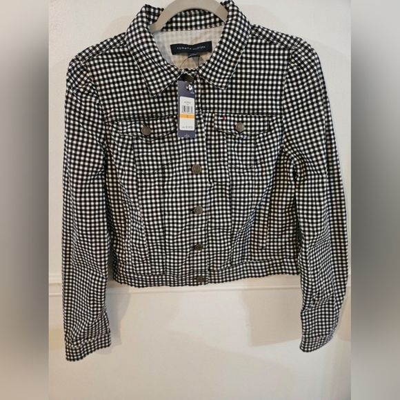 Tommy Hilfiger - Picture 3 of 3